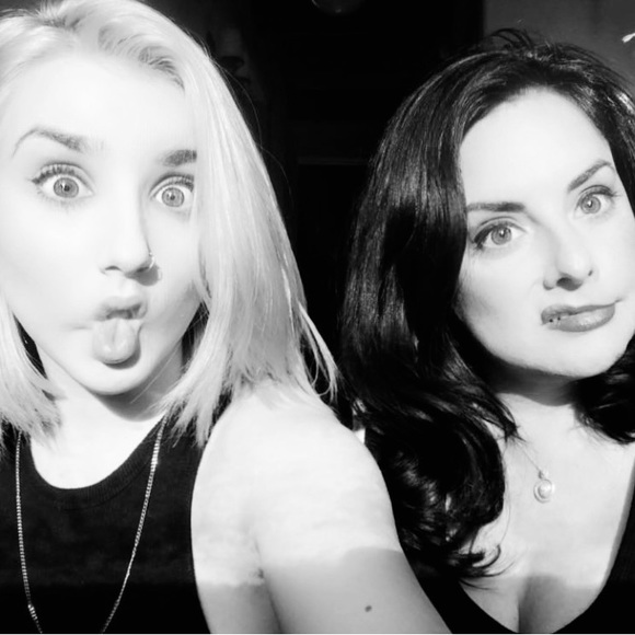 Meet your Posher, Laura - Picture 4 of 4